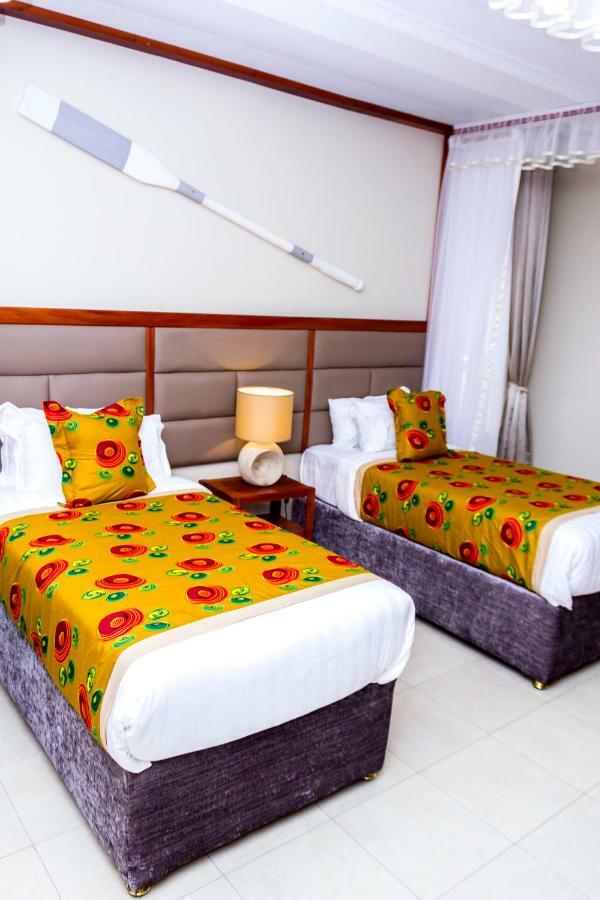 Akasu Bed And Breakfast Kampala Exterior foto